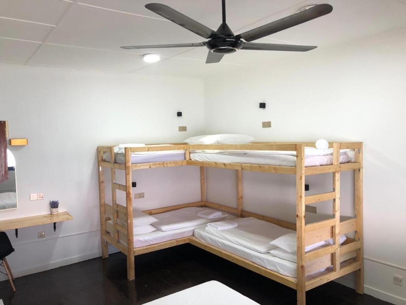 Seaside Travellers Inn Kinarut Luaran gambar