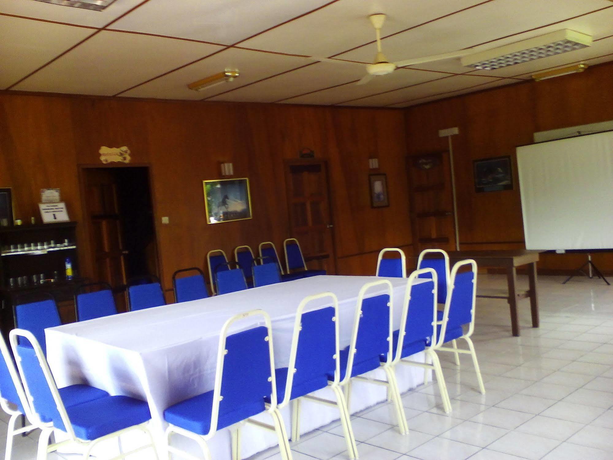Seaside Travellers Inn Kinarut Luaran gambar