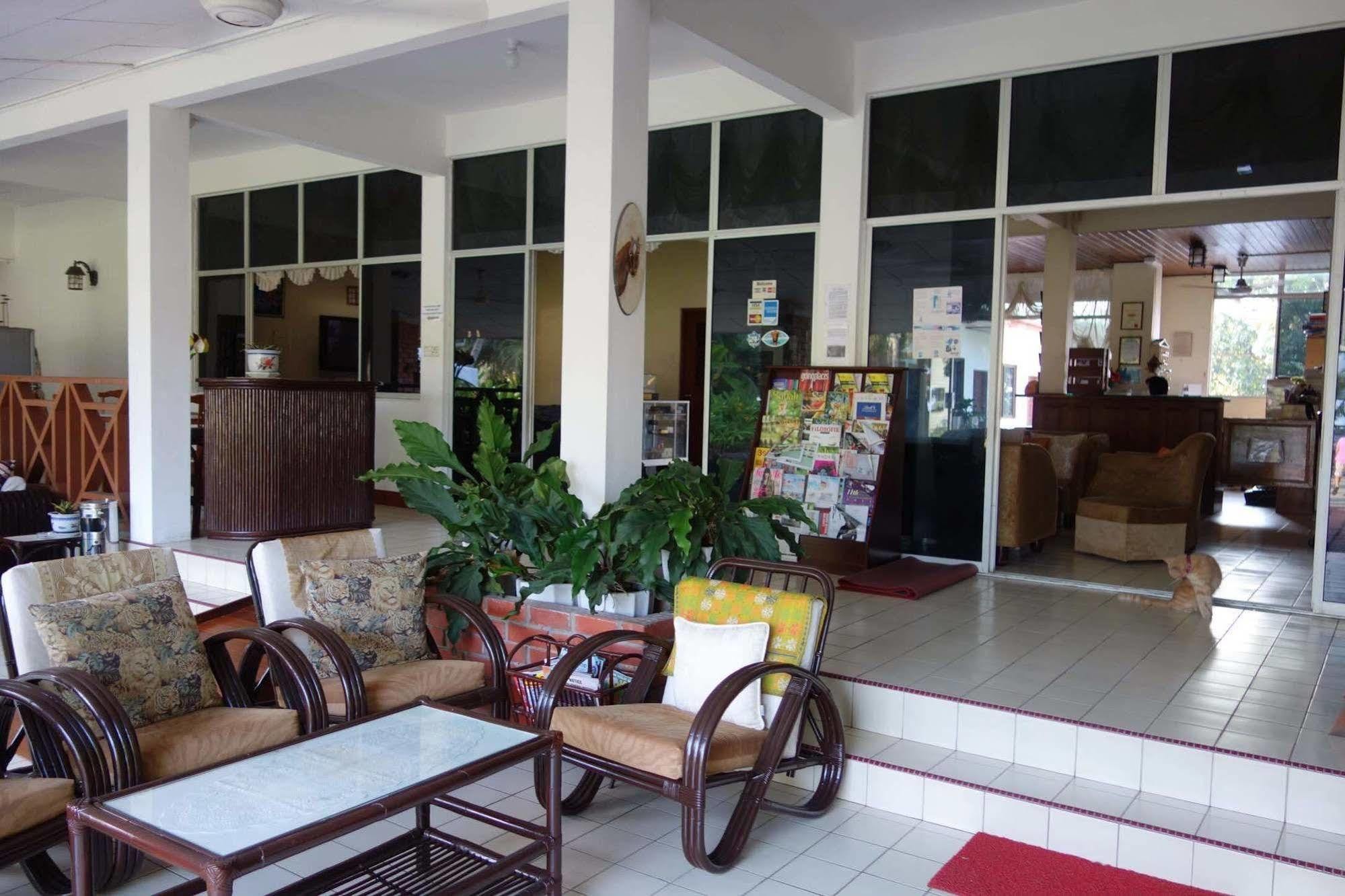 Seaside Travellers Inn Kinarut Luaran gambar